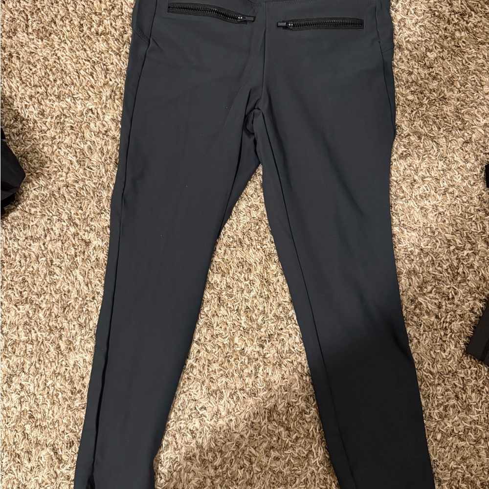 Athleta women’s small Charcoal Dress Pants